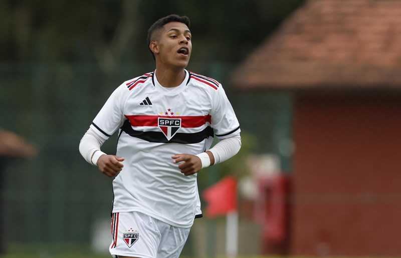 Ryan Francisco: A Joia de R$ 400 Milhões que Brilha na Copinha