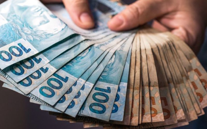 5 Rendas Extras para Ganhar Dinheiro em 2025 (Sem Precisar de Internet)